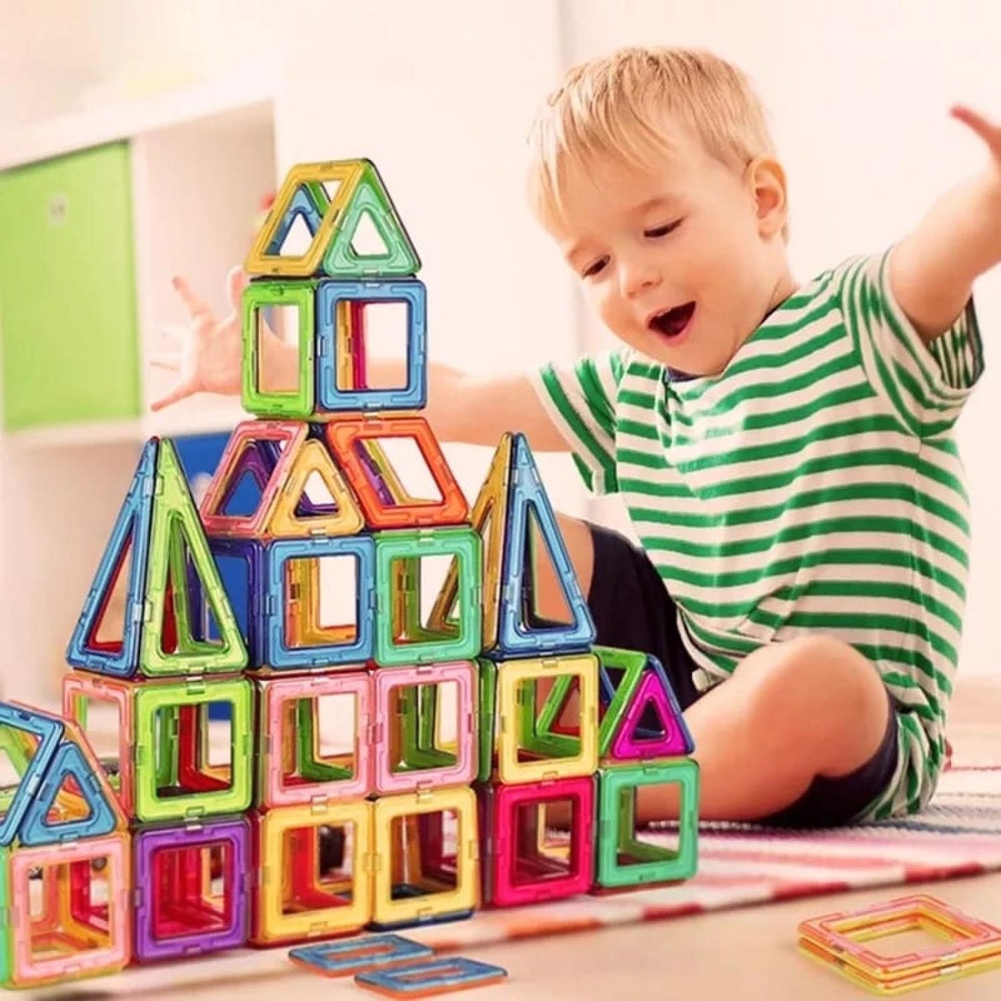 Bloques Magneticos Castillo 77 Pcs De Colores